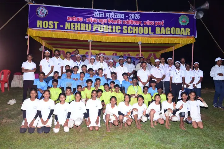 Winning teams with their medals under the Khel Mahotsav banner
